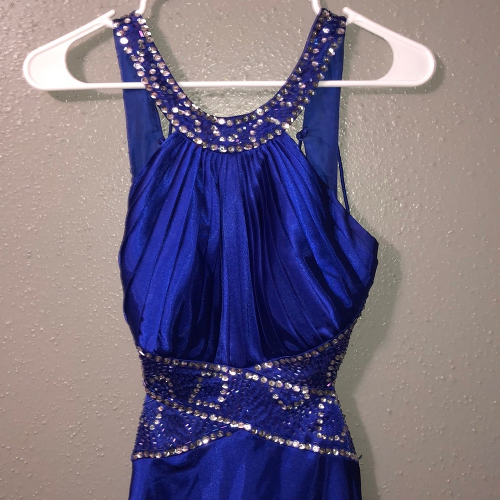 Morgan and Co dress
